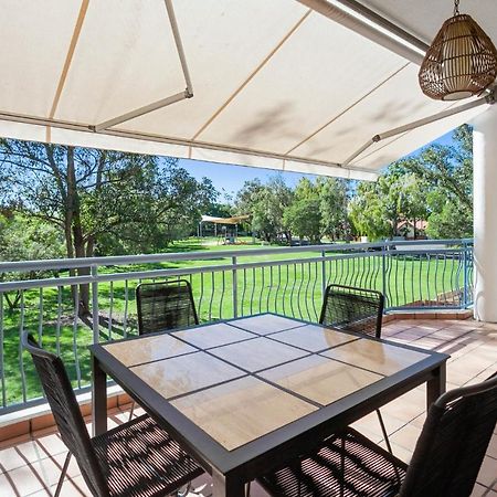 Riviera Noosa Resort Нусавил Екстериор снимка