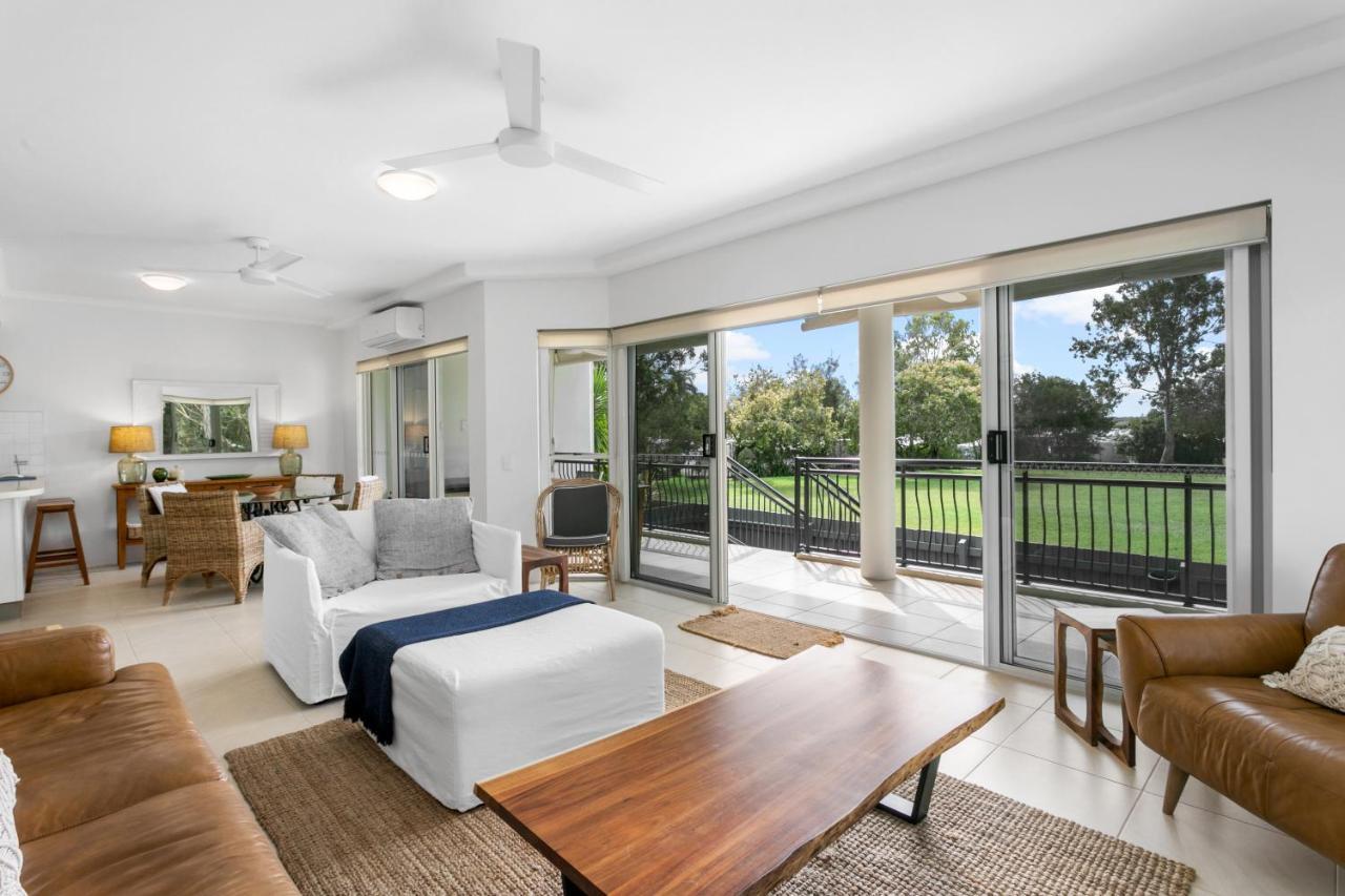 Riviera Noosa Resort Нусавил Екстериор снимка